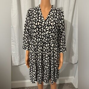 Cute Rachel Zoe size M black white print 3/4 sleeve babydoll dress new